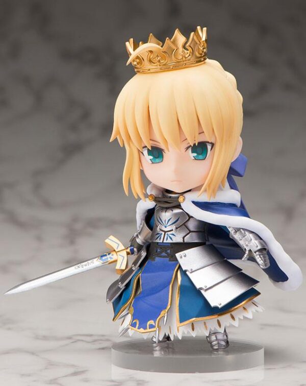 Estatua Chara Forme Saber Arturia Pendragon