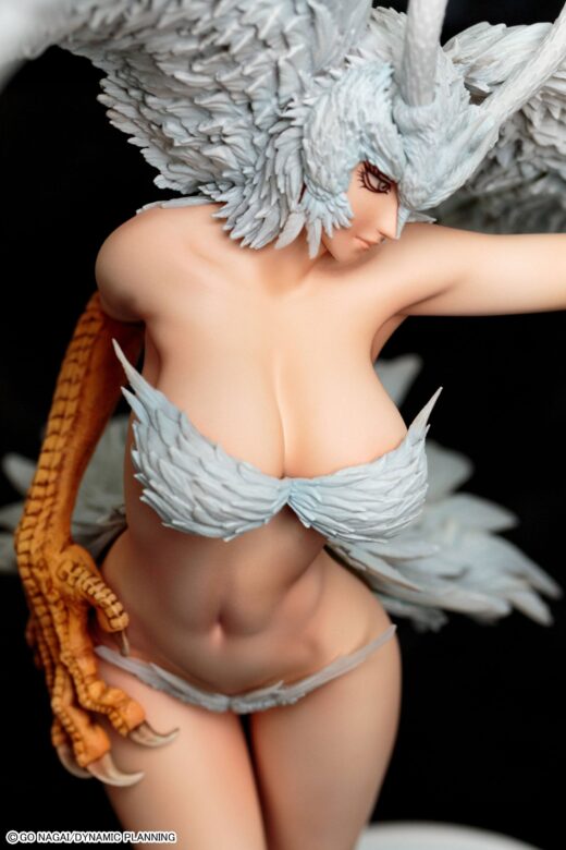 Devilman Figura Sirene Demon Spiritual Wings in the Sky