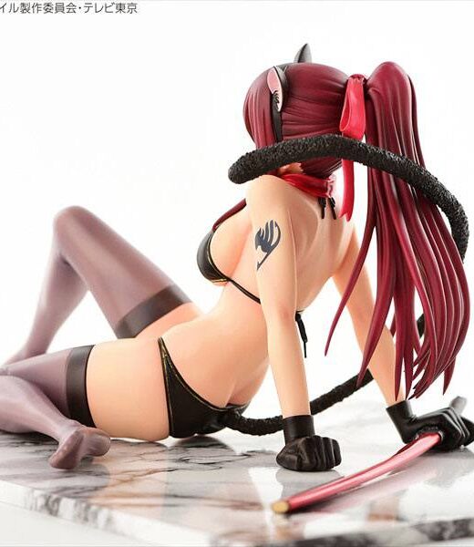 Estatua Erza Scarlet Black Cat Gravure