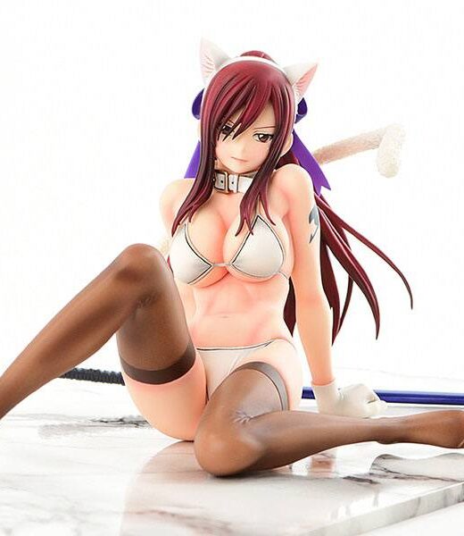 Estatua Erza Scarlet Cat Gravure Style