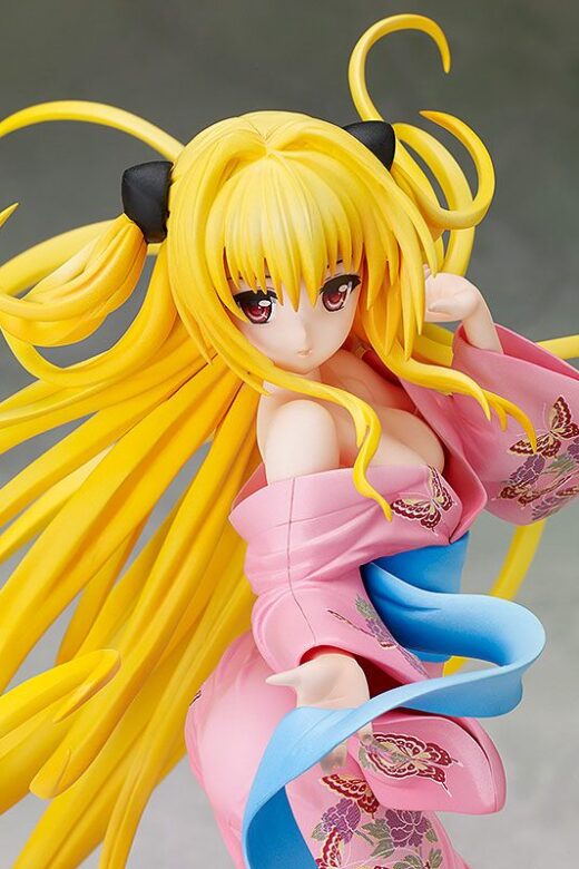 To Love-Ru Darkness Figura Golden Darkness Yukata