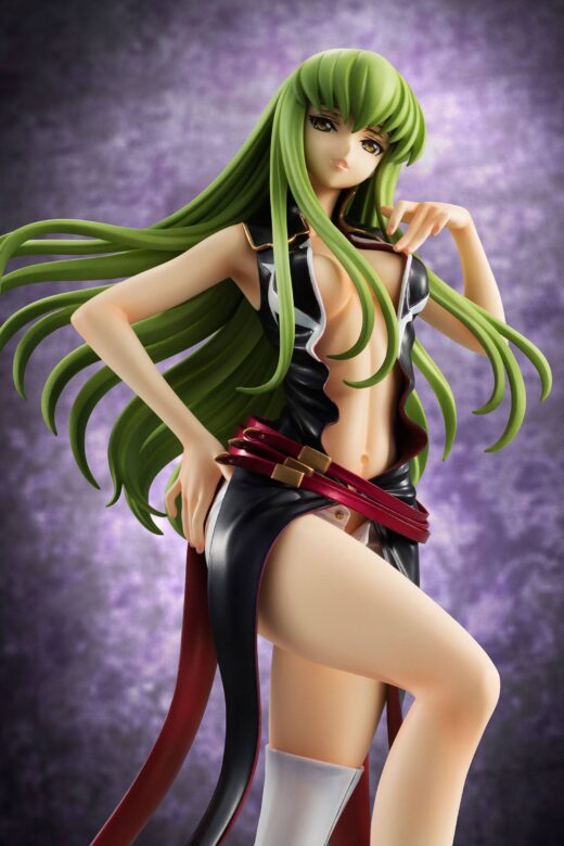 Descubre el apasionante mundo de Code Geass Lelouch of the Rebellion R2 Serie G E M Figura C C.