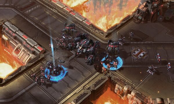 Descubre el apasionante mundo de Starcraft 2 Legacy of the Void Collectors Edition PC.