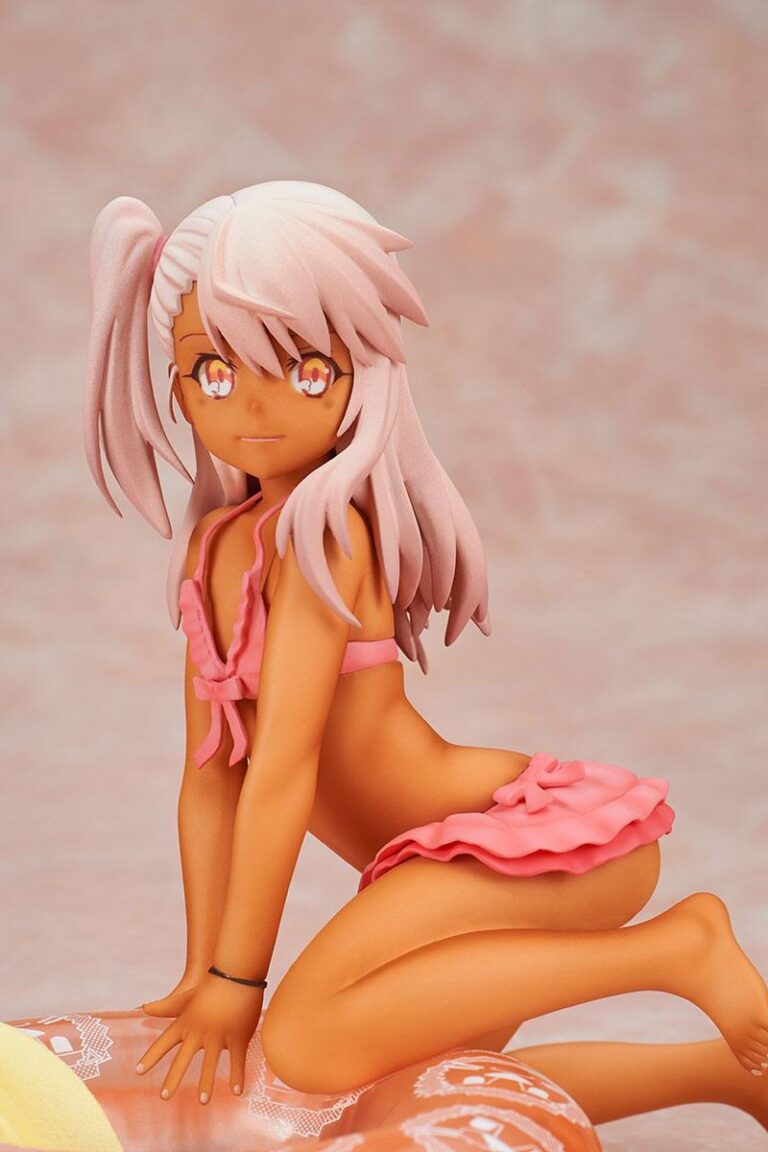 Figura Fate kaleid liner Swimsuits Chloe 01