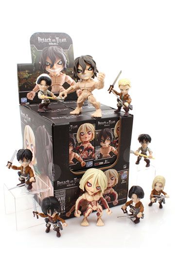 Attack on Titan Expositor con 12 Minifiguras 8 cm 00