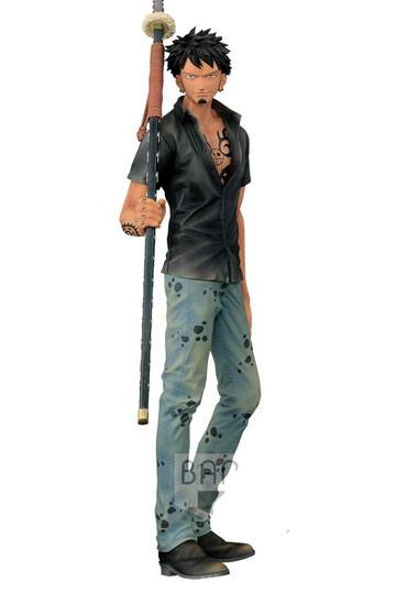 Descubre el apasionante mundo de One Piece Figura Super Master Stars Piece Trafalgar Law 30 cm.