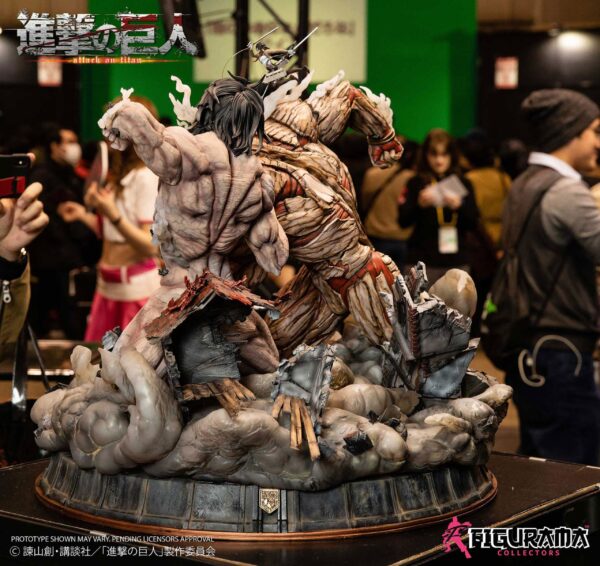 Estatua Elite Exclusive Eren vs Armored Titan