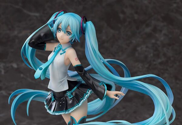 Descubre el apasionante mundo de Figura Character Vocal Series 01 Hatsune Miku V4.