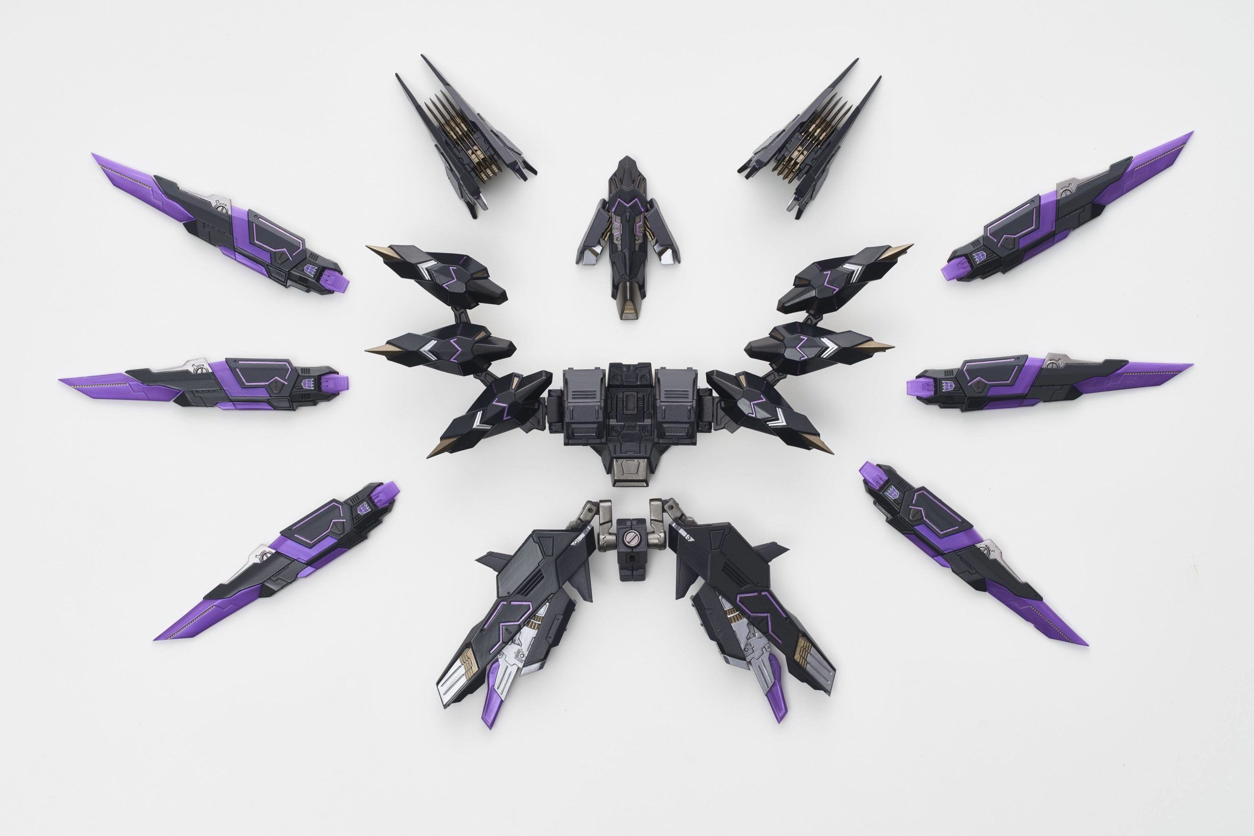 Figura Transformers Megatron 21 cm - Imagen 23