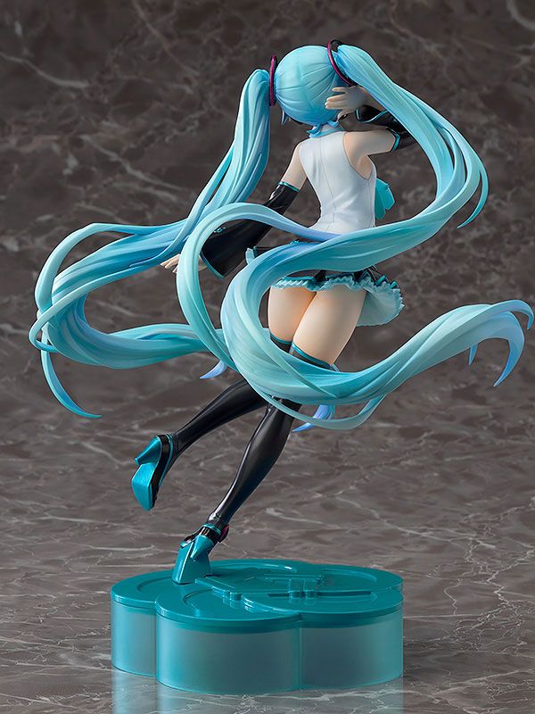 Descubre el apasionante mundo de Figura Character Vocal Series 01 Hatsune Miku V4.