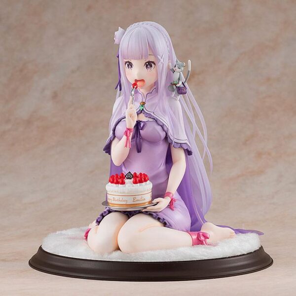 Descubre el apasionante mundo de Figura Emilia Birthday Cake Re ZERO.
