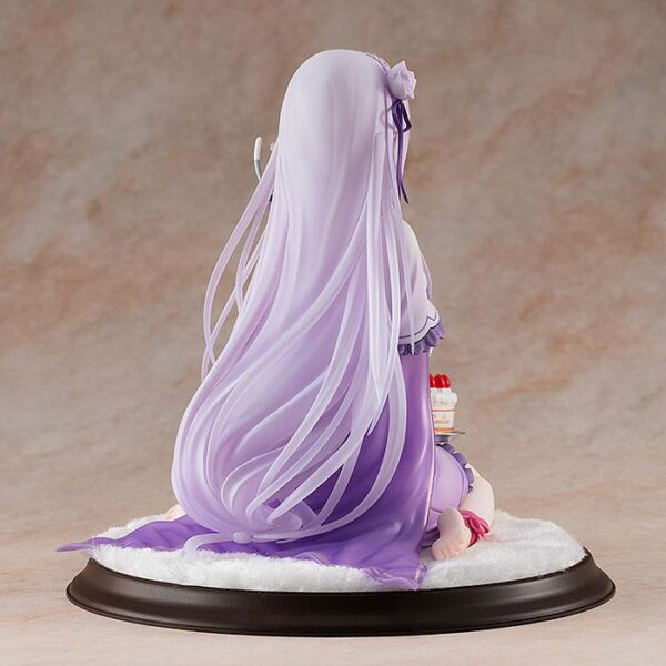 Descubre el apasionante mundo de Figura Emilia Birthday Cake Re ZERO.