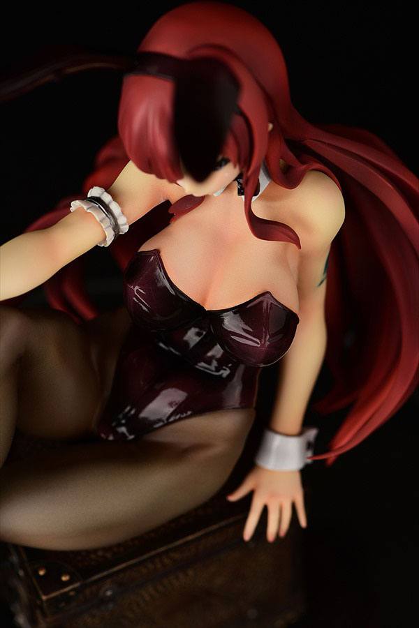 Estatua Erza Scarlet Bunny Girl 20cm