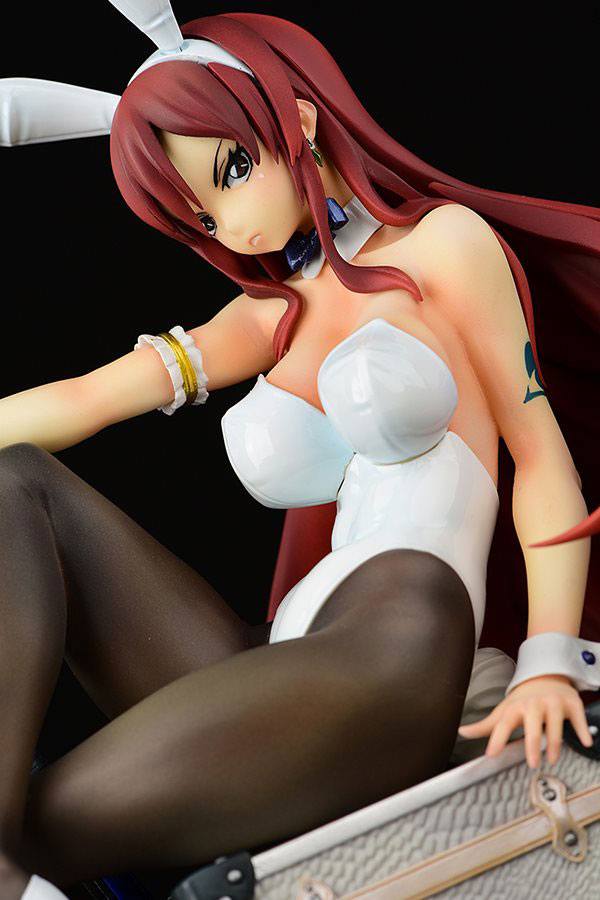 Estatua Erza Scarlet Bunny Girl Style