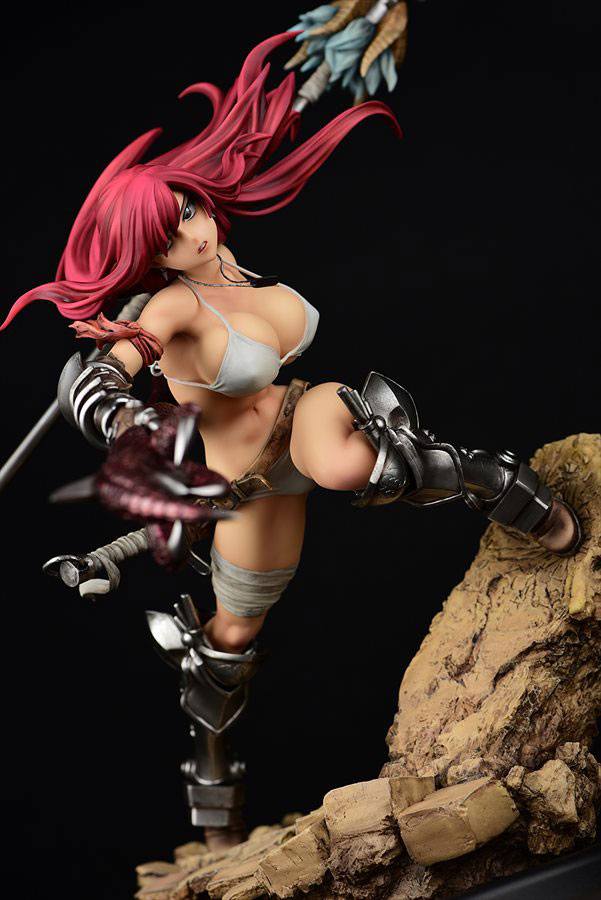 Estatua Erza Scarlet the Knight