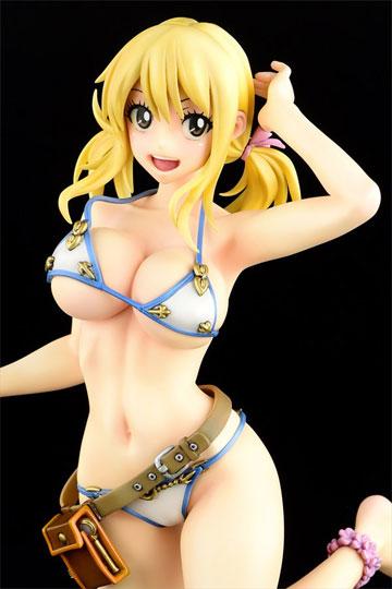 Estatua Lucy Heartfilia Swimwear Gravure Style