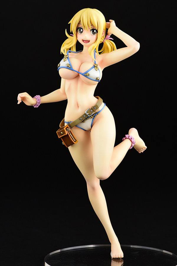 Estatua Lucy Heartfilia Swimwear Gravure Style