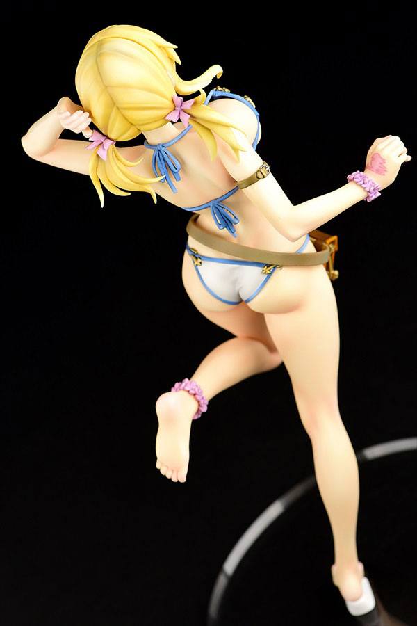 Estatua Lucy Heartfilia Swimwear Gravure Style