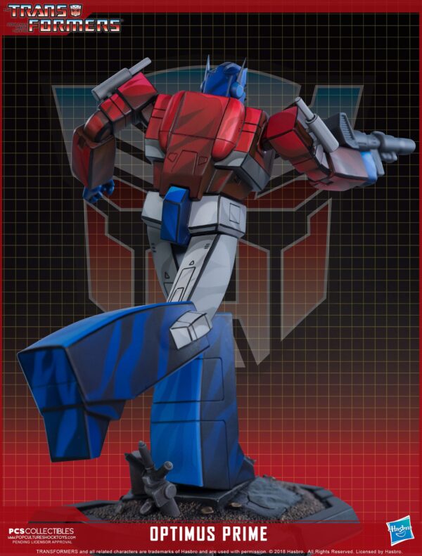 Figura Transformers Classic Scale Optimus Prime 27 cm