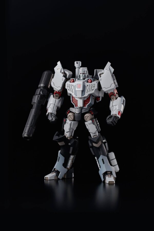 Figura Transformers Furai Model Kit Megatron IDW Autobot