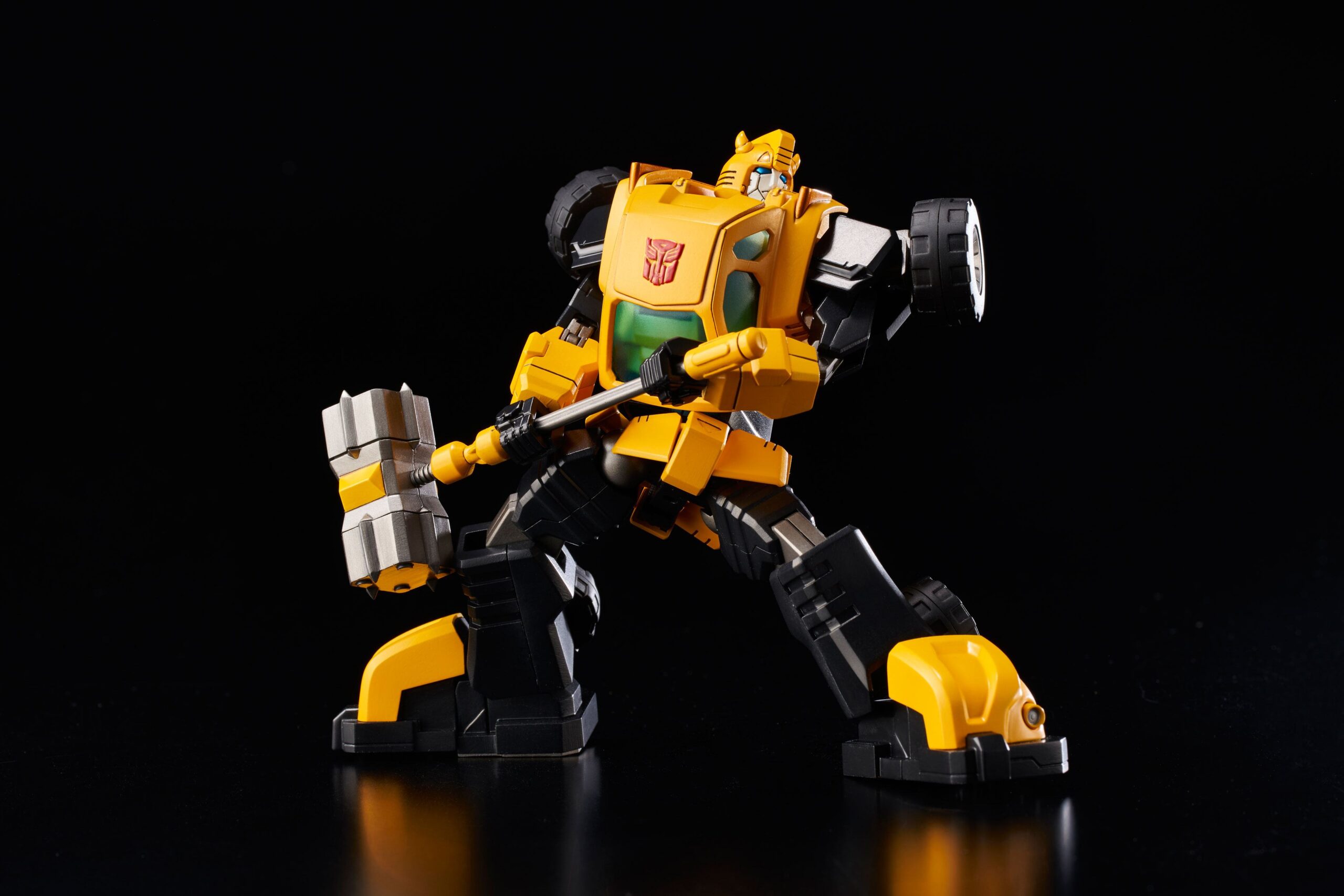 Figura Transformers Furai Model Plastic Kit Bumblebee