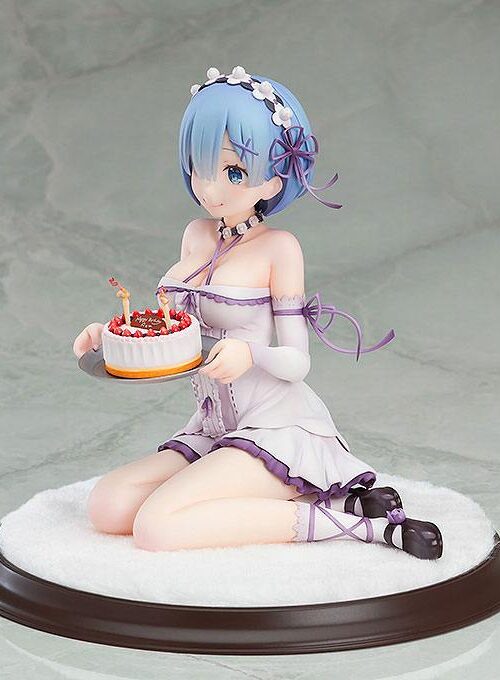 Descubre el apasionante mundo de Estatua Rem Birthday Cake.