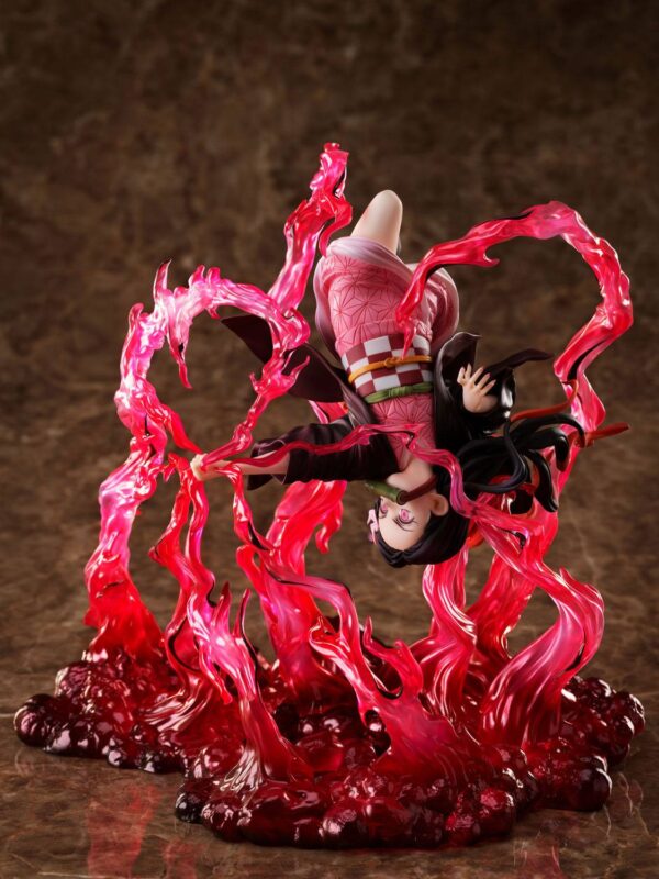 Estatua Nezuko Kamado Exploding Blood