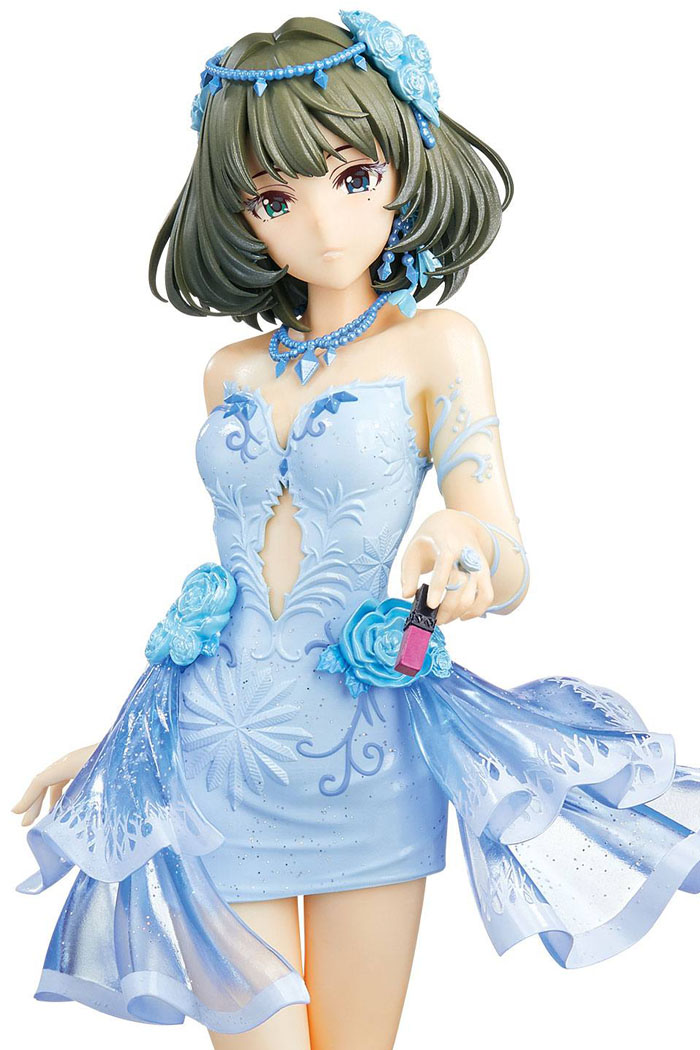 Descubre el apasionante mundo de Estatua Snow MakeUp Kaede Takagaki.