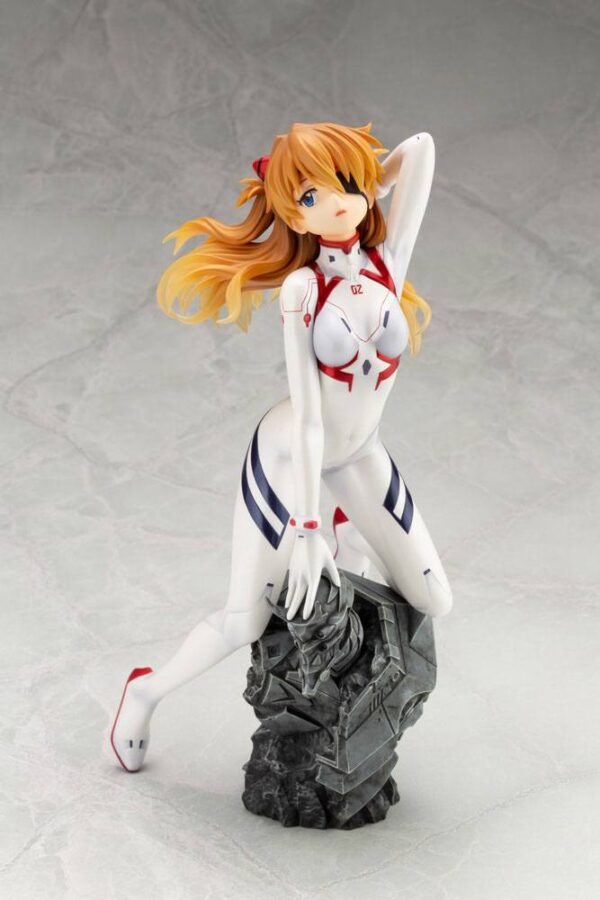 Descubre el apasionante mundo de Estatua Asuka Shikinami Langley White Plugsuit.