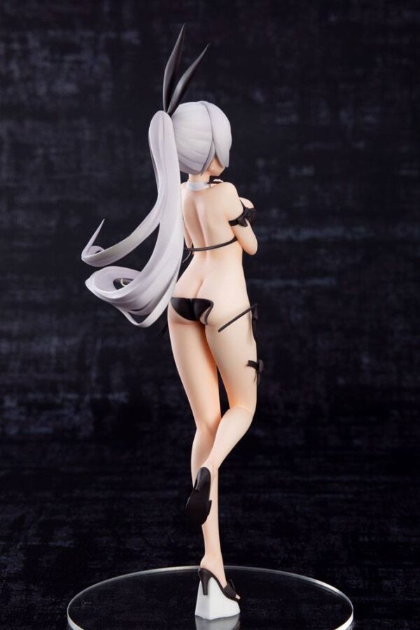 Estatua Five-seven Swimsuit Heavily Damaged