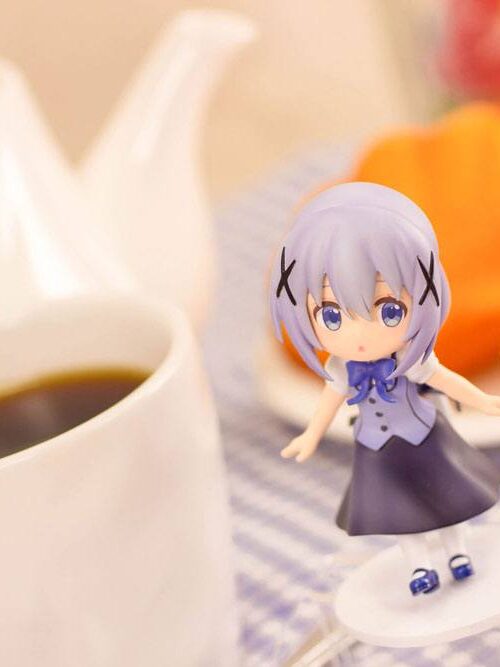 Descubre el apasionante mundo de Estatua Bloom Chino The Order a Rabbit.