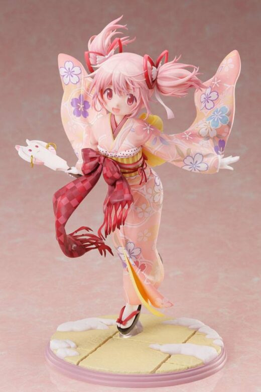 Estatua Madoka Kaname Kimono