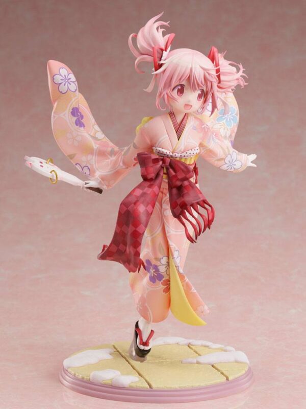 Estatua Madoka Kaname Kimono