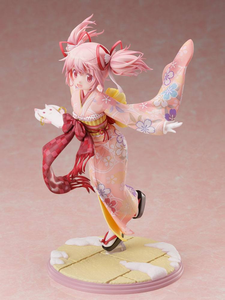 Estatua Madoka Kaname Kimono