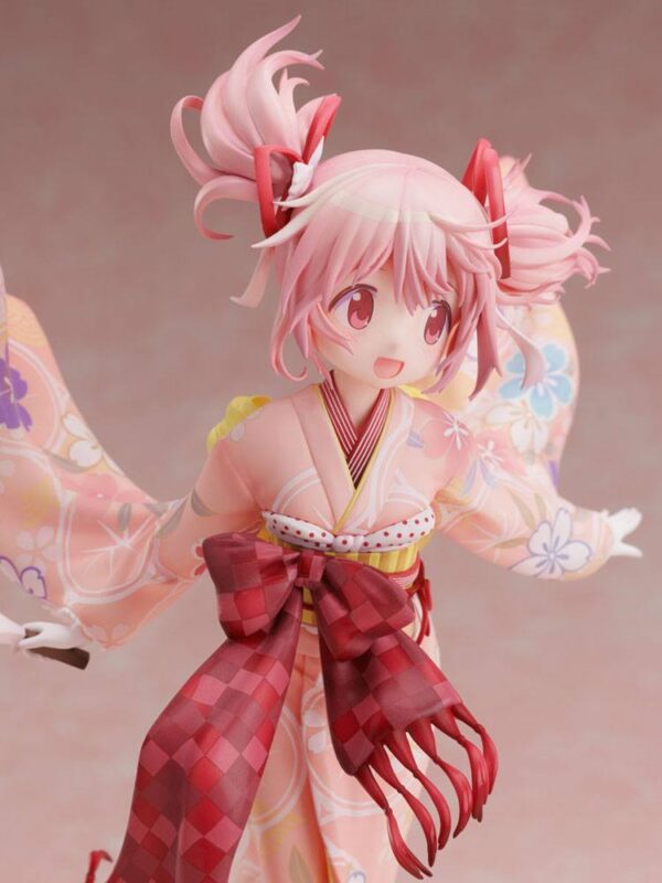 Estatua Madoka Kaname Kimono