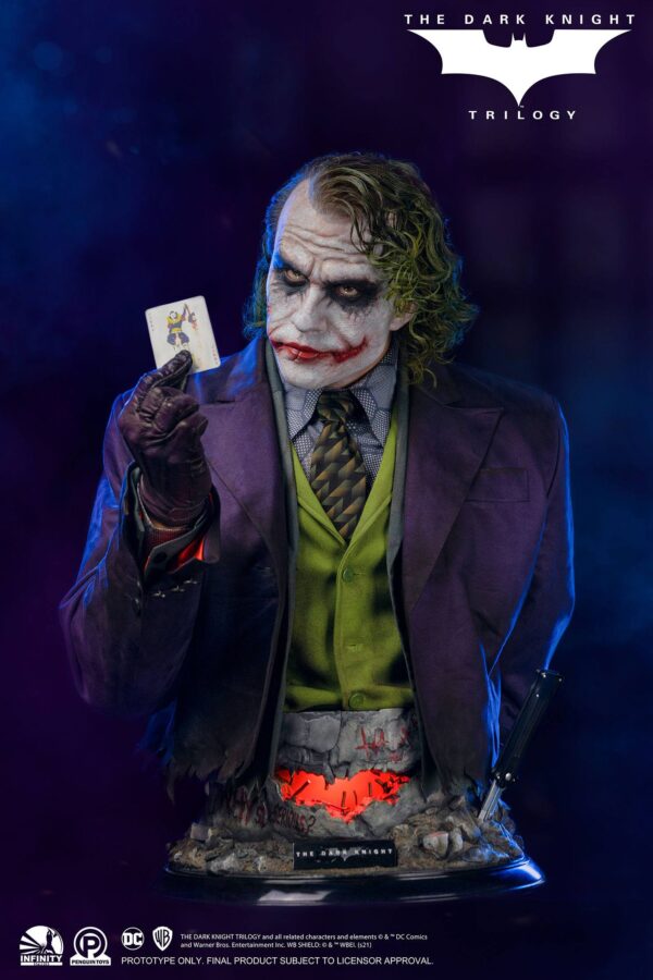 Descubre el apasionante mundo de Busto tamaño real Joker Dark Knight.