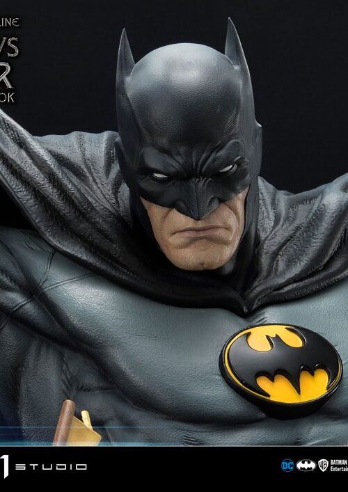 Descubre el apasionante mundo de Estatua Batman vs The Joker Deluxe.