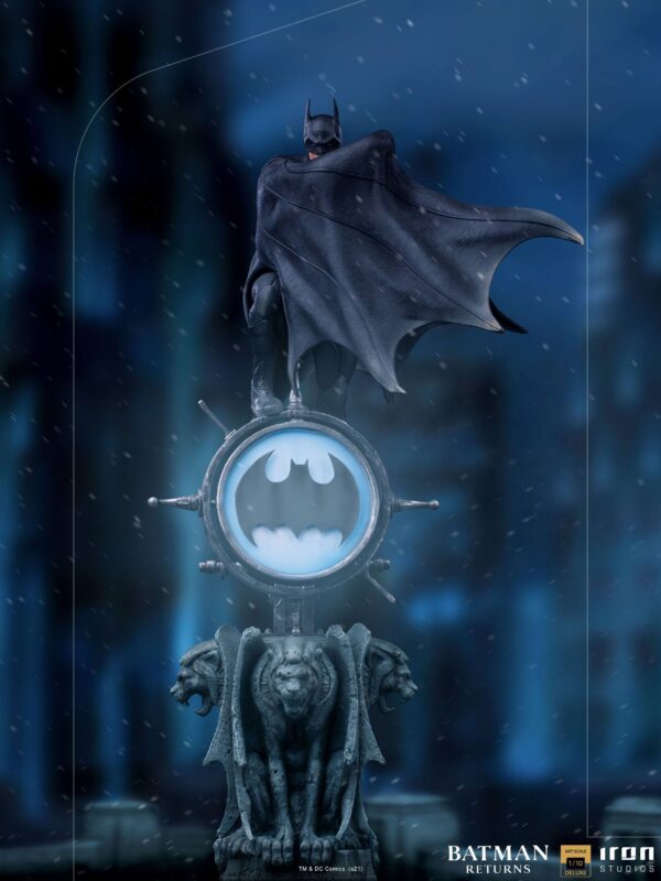 Estatua Deluxe Art Scale Batman Descubre el apasionante mundo de Estatua Deluxe Art Scale Batman.