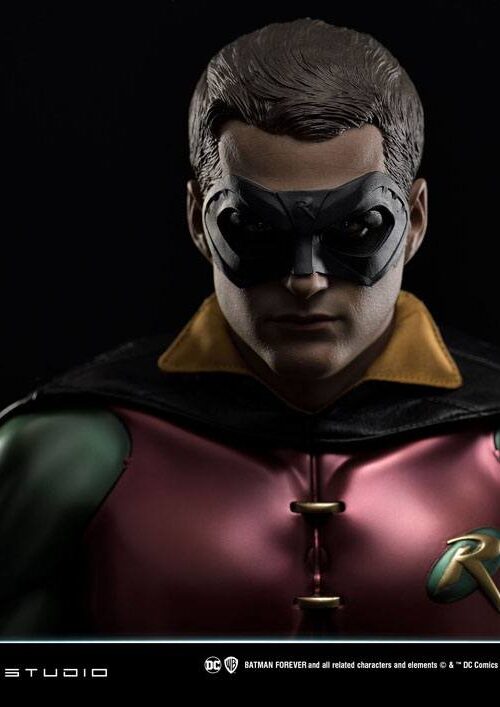 Descubre el apasionante mundo de Estatua Museum Masterline Series Robin.