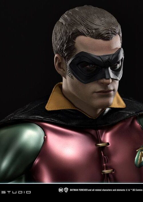 Descubre el apasionante mundo de Estatua Museum Masterline Series Robin.