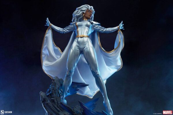 Descubre el apasionante mundo de Estatua Premium Format Storm.