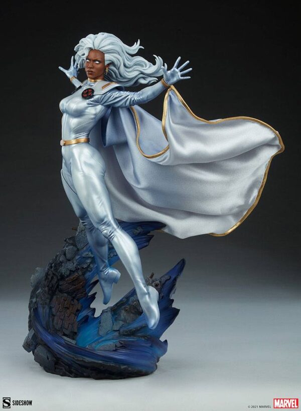 Descubre el apasionante mundo de Estatua Premium Format Storm.