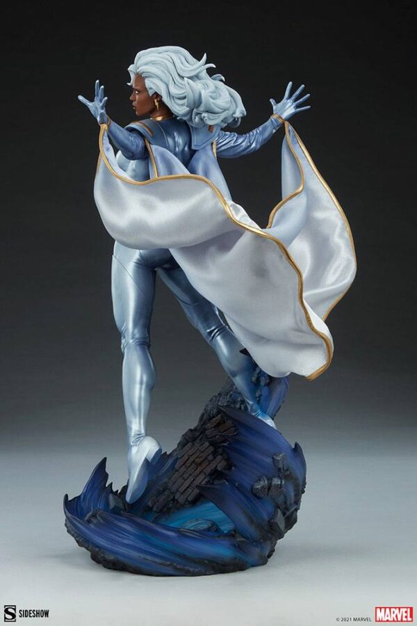 Descubre el apasionante mundo de Estatua Premium Format Storm.