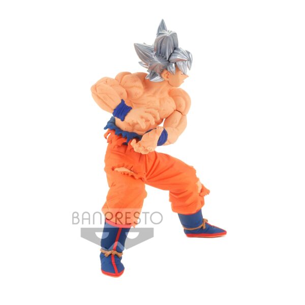 Estatua Super Zenkai Ultra Instinct Goku