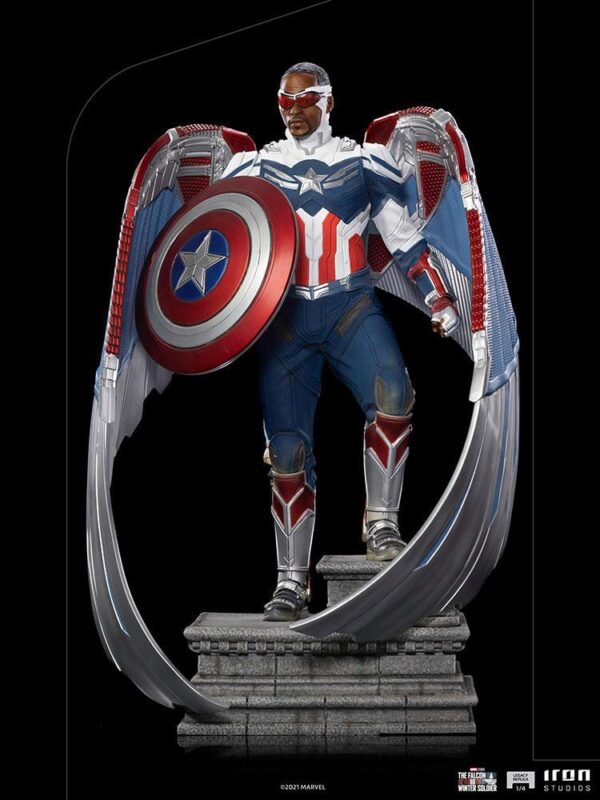 Estatua Legacy Replica Sam Wilson Complete