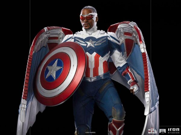 Estatua Legacy Replica Sam Wilson Complete