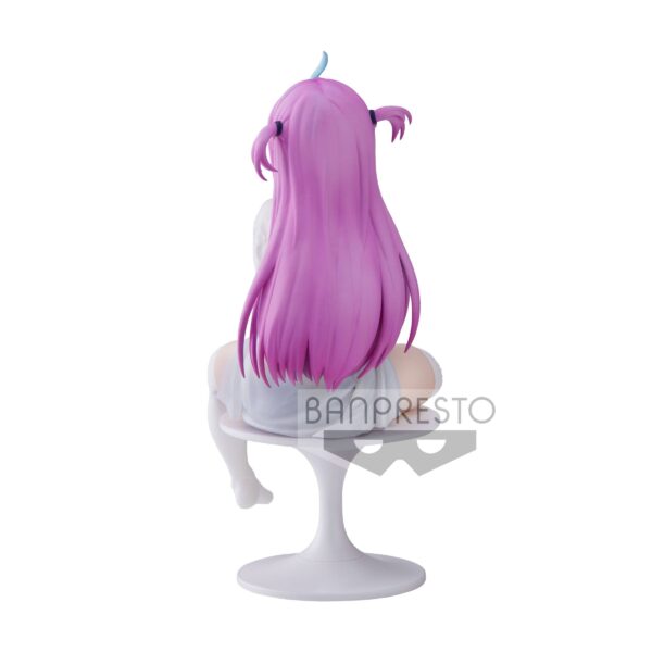Descubre el apasionante mundo de Estatua Relax Time Minato Aqua.