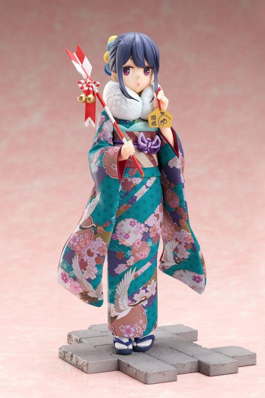 Descubre el apasionante mundo de Estatua Rin Shima Furisode.