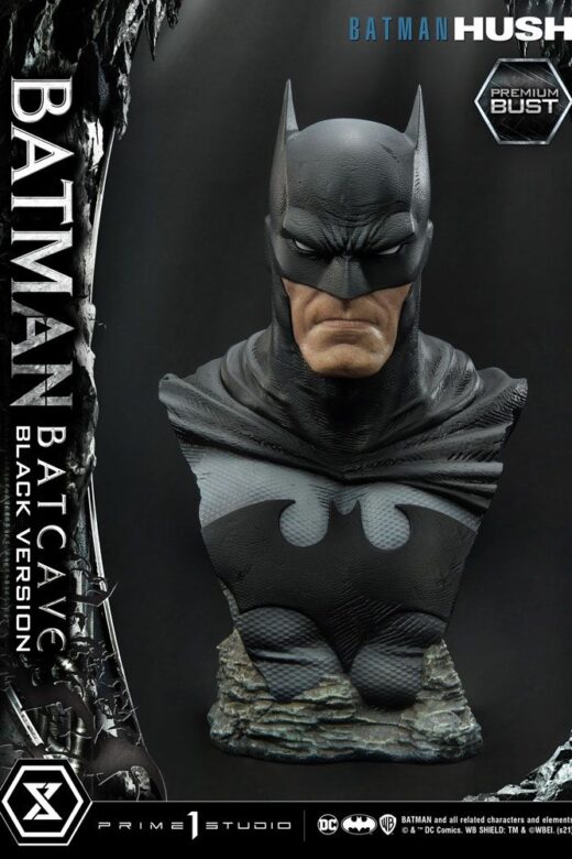 Descubre el apasionante mundo de Busto Batman Batcave Black Version.