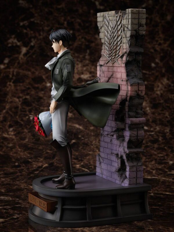 Estatua Levi Birthday Attack of Titan